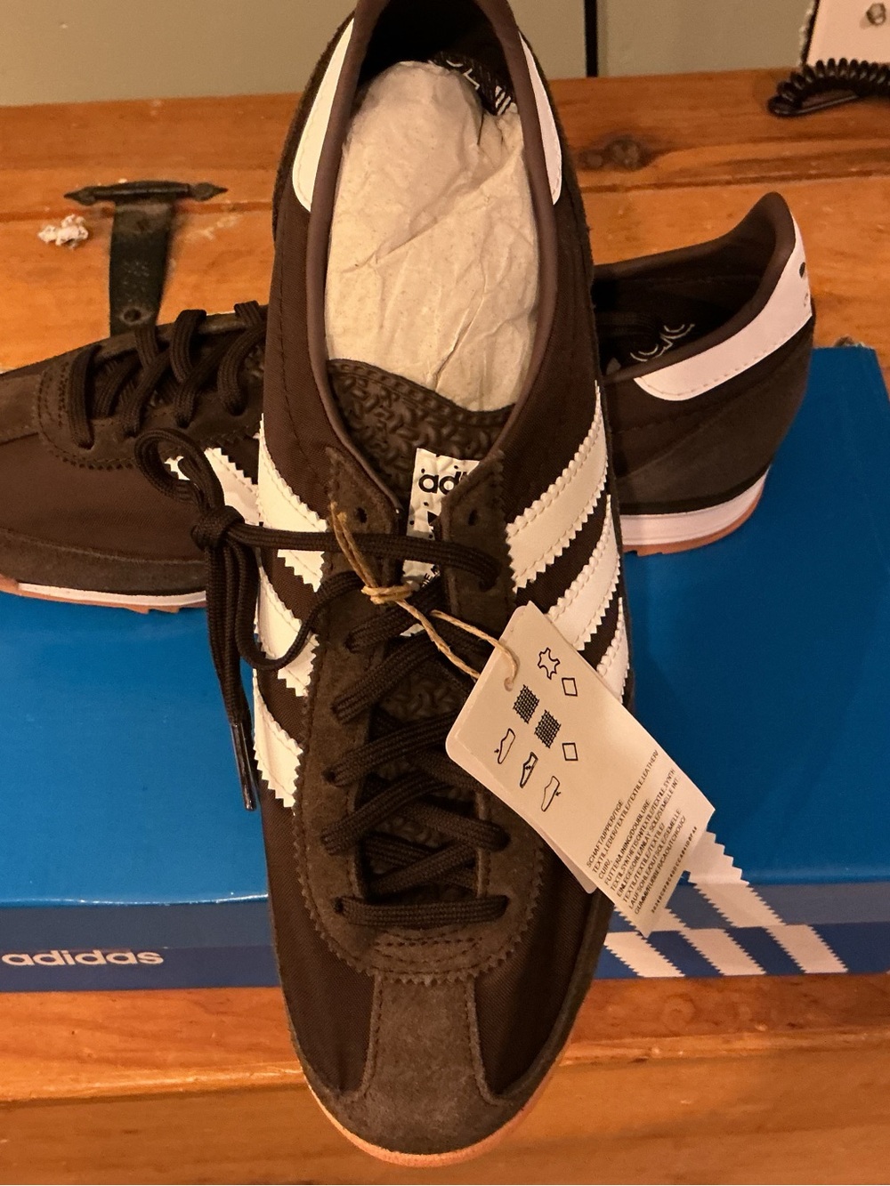 adidas unisex SL72 women’s size 9 men’s 8 JI018 Brown & White brand new